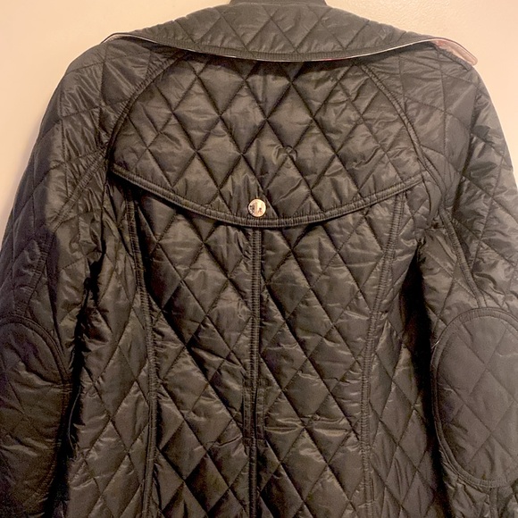 Burberry black quilted coat, size XS (like new) - Picture 3 of 4
